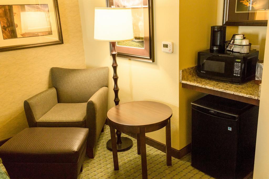 Little Missouri Inn & Suites Watford City Luaran gambar