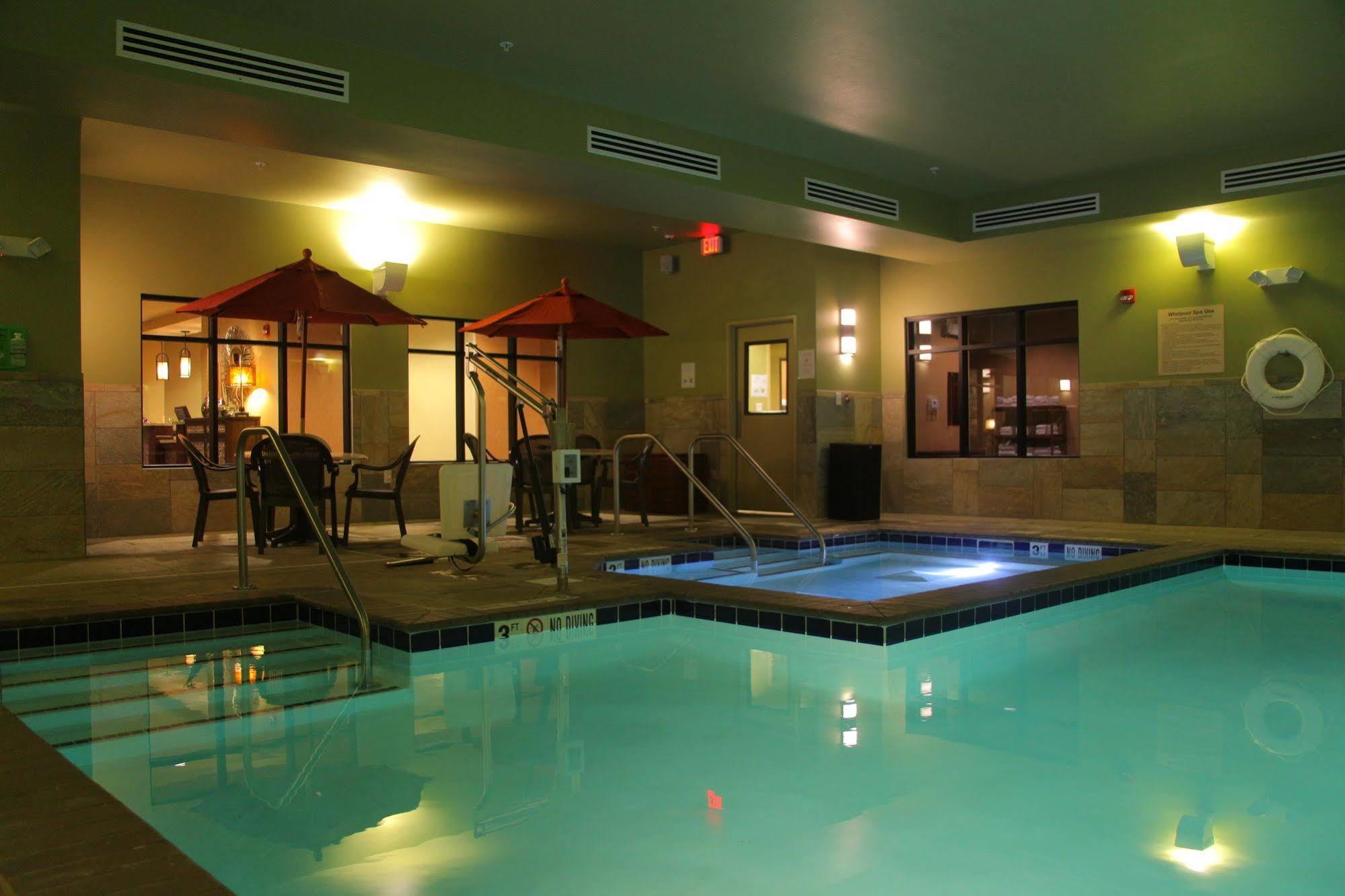 Little Missouri Inn & Suites Watford City Luaran gambar