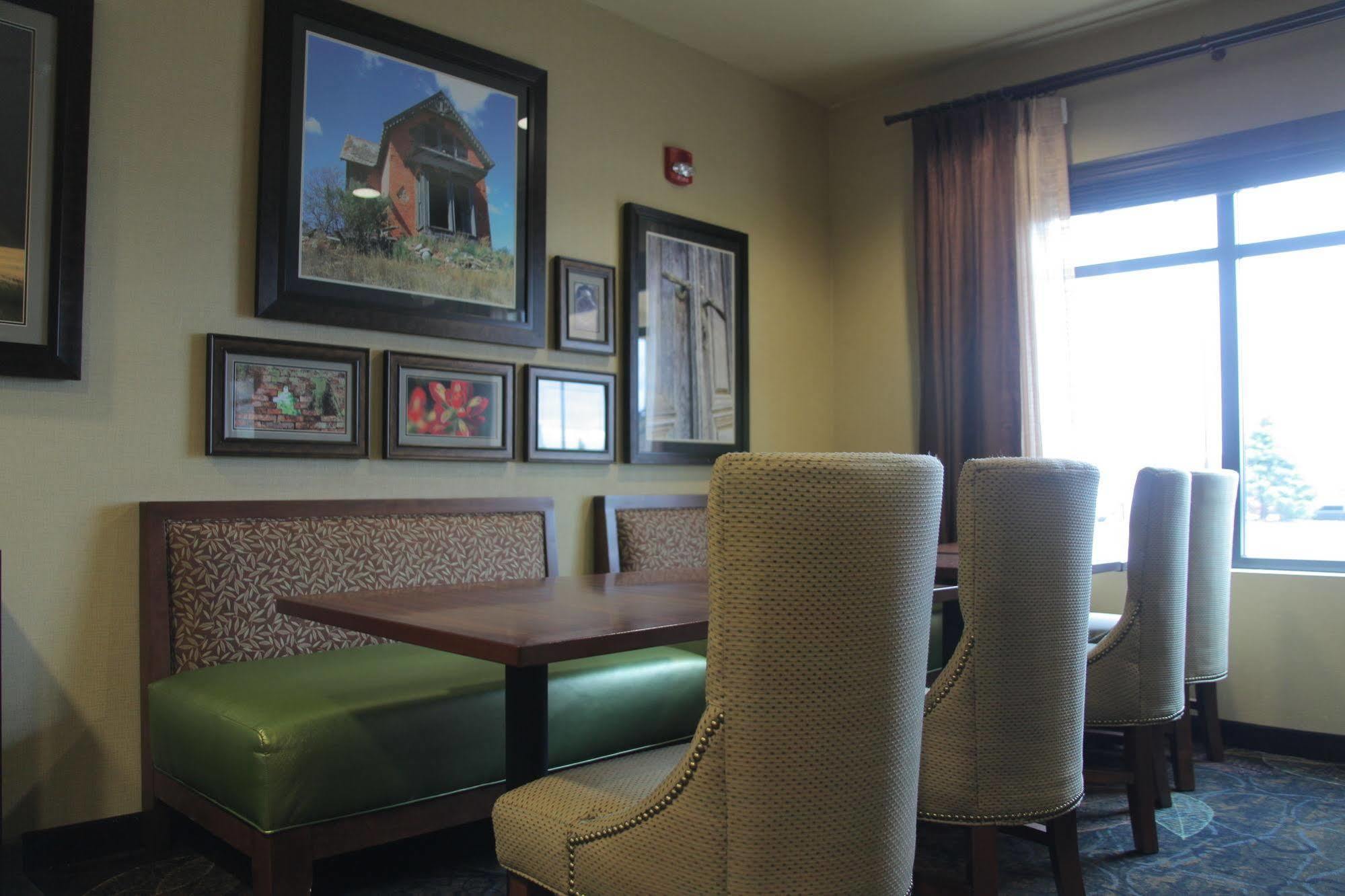 Little Missouri Inn & Suites Watford City Luaran gambar
